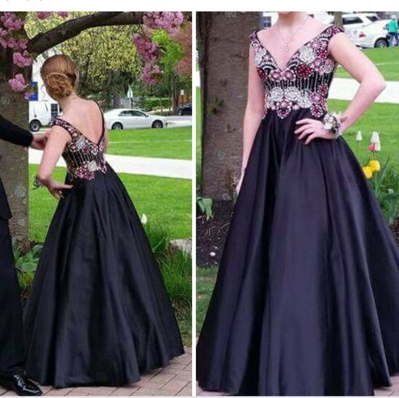 Prom/Pageant Gown with Garment Bag